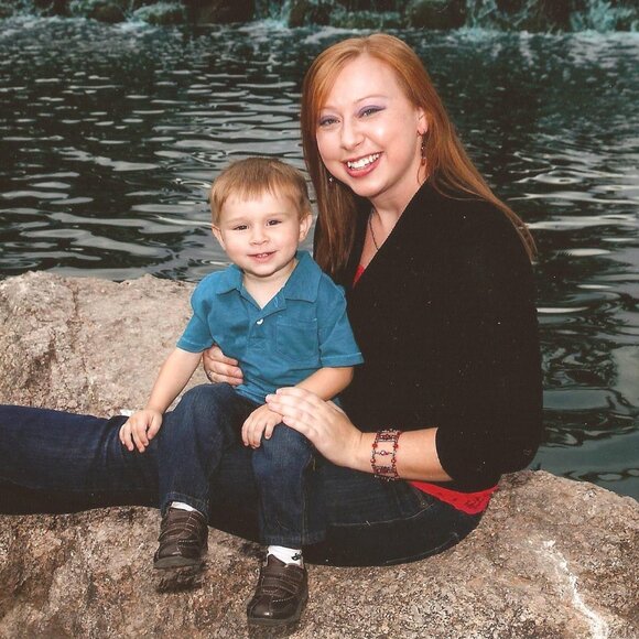 Meet your Posher - Picture 1 of 16